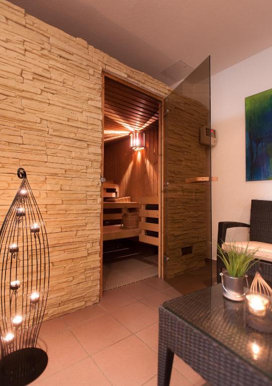 Hotel-Restaurant Birkenhof Бад-Зоден-Зальмюнстер Экстерьер фото